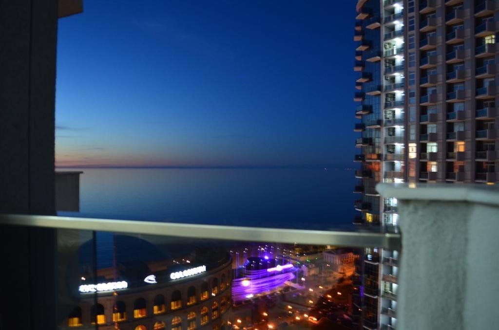 Apartment Orbi Sea Tower David Μπατούμι Εξωτερικό φωτογραφία